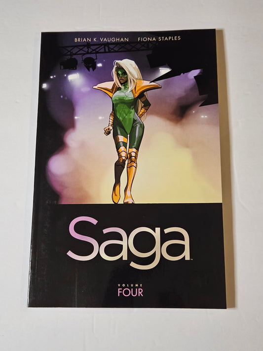 Saga Vol. 4 (Paperback)