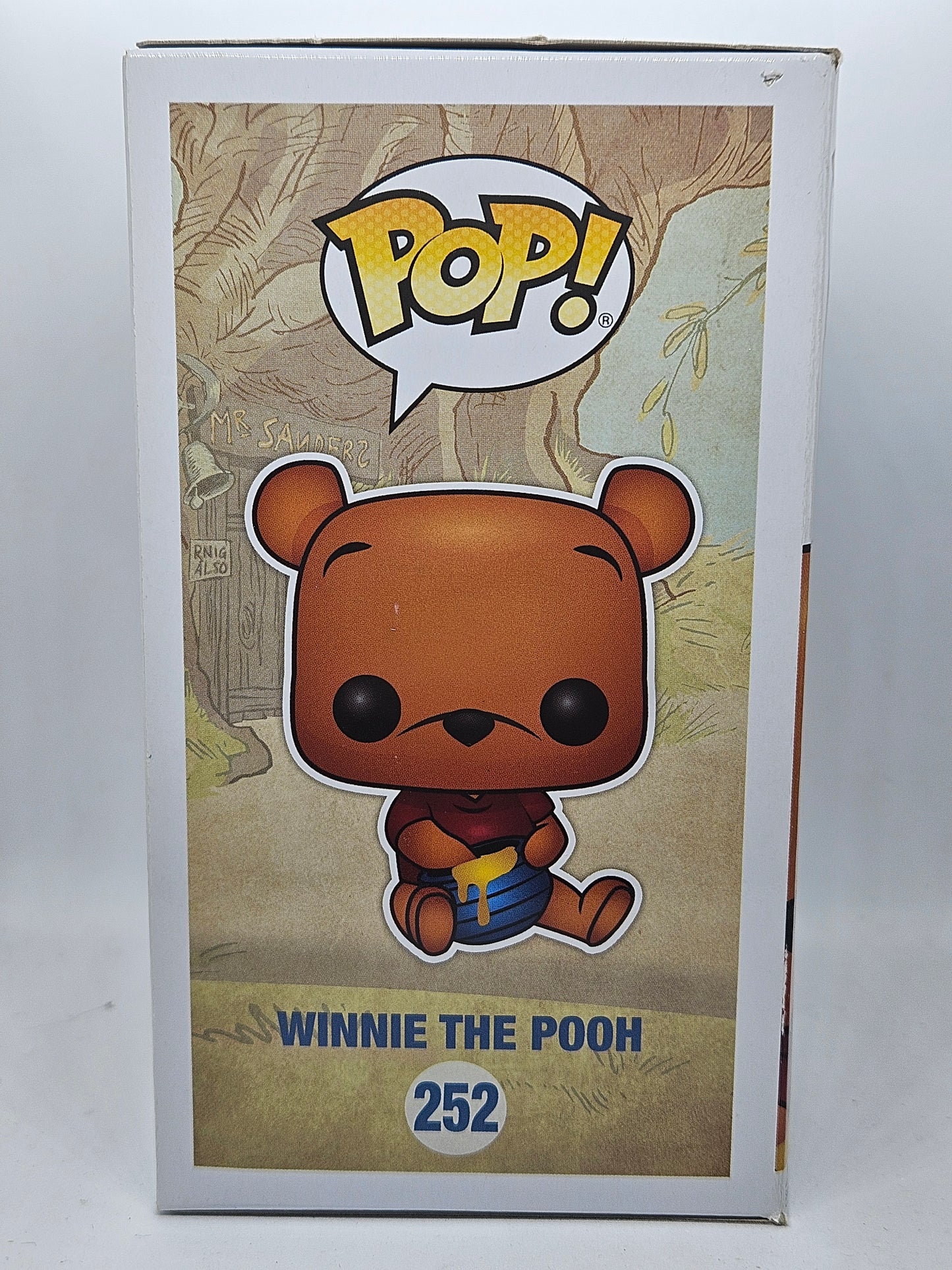 Funko Disney 252 Winnie The Pooh (Diamon Collection)