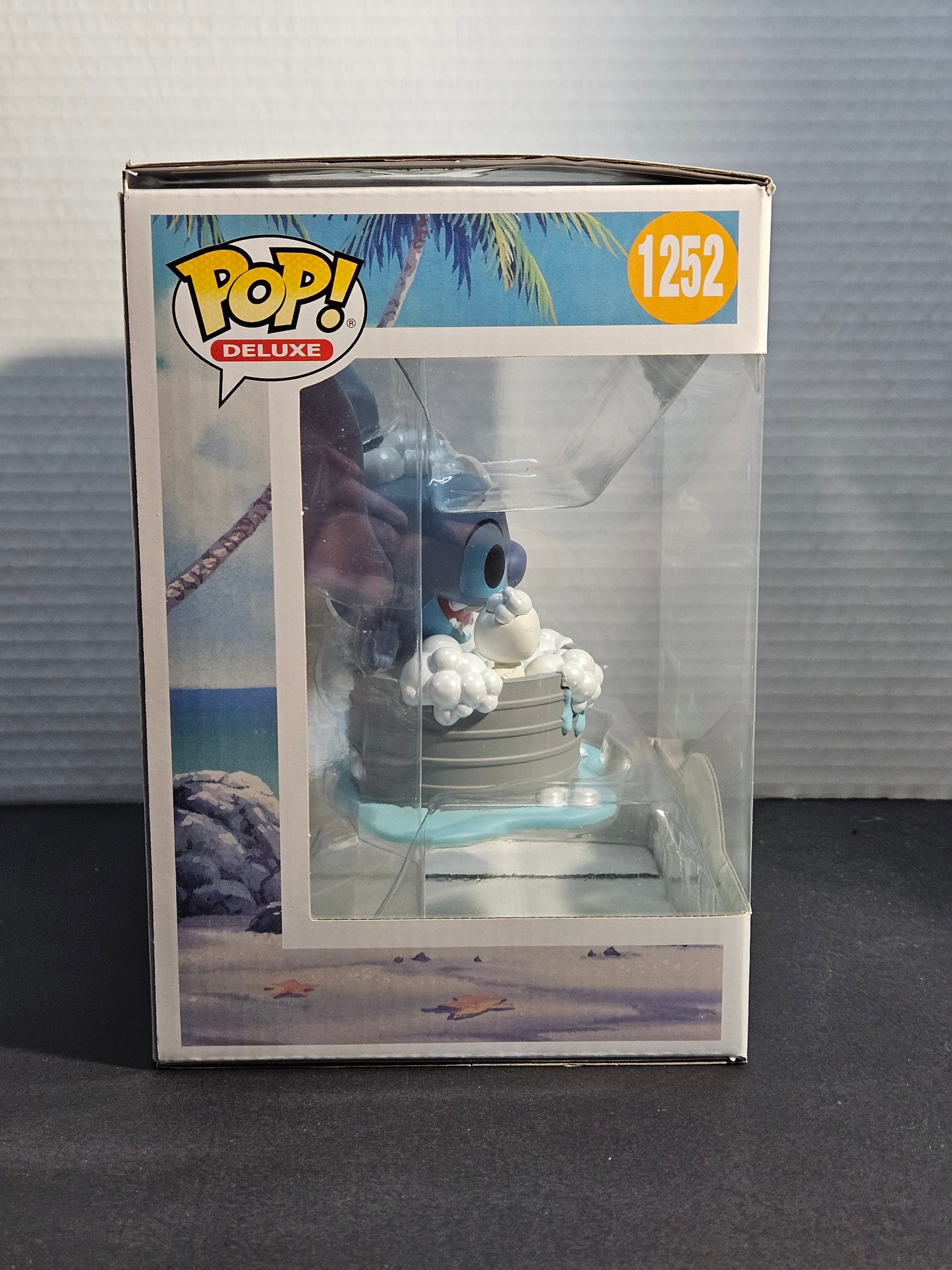 Funko Disney 1252 Stitch In Bathtub (HT Expo 2022 Ex.)