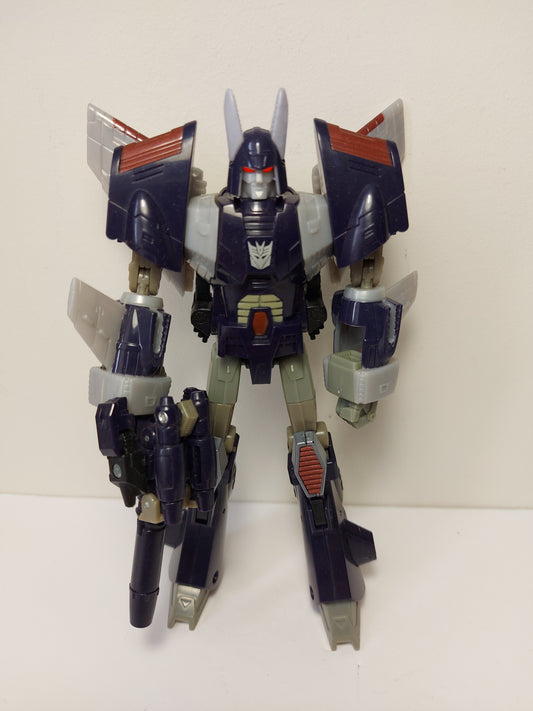 Transformers Universe - Cyclonus w/ Nightstick