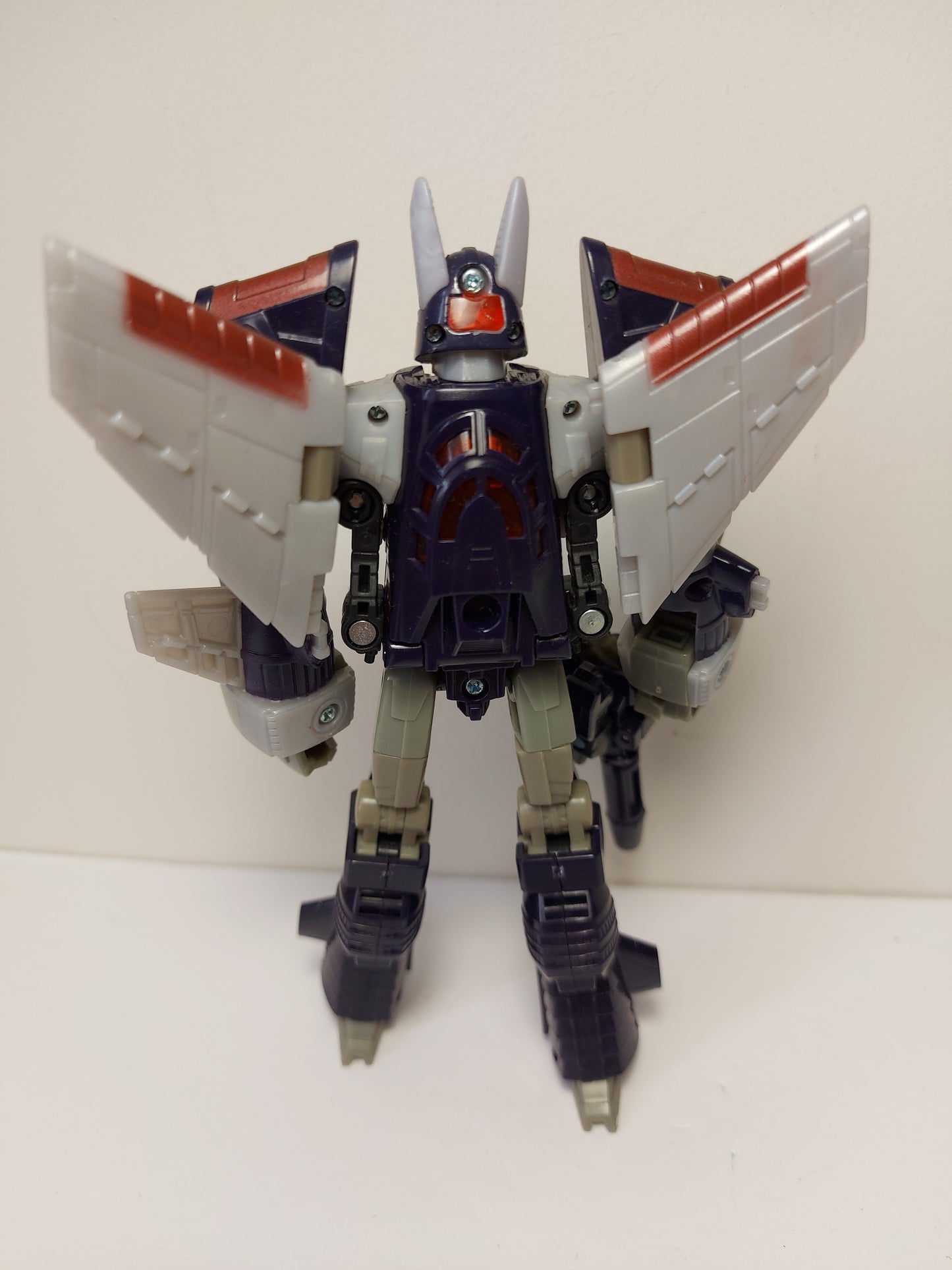 Transformers Universe - Cyclonus w/ Nightstick