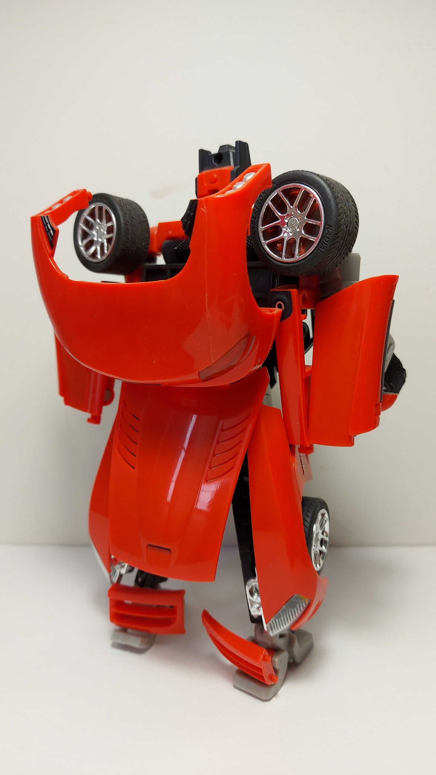 Transformers Alternator - Sideswipe (No Weapon)