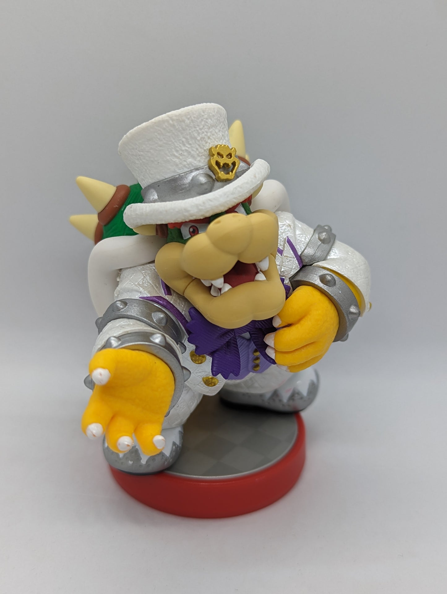 Amiibo Super Mario Series - Bowser Wedding Outfit (Loose)